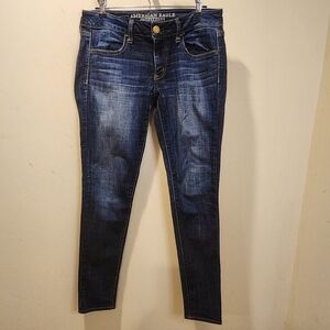 American Eagle Outfitters Women's washed blue skinny Jeans size 6